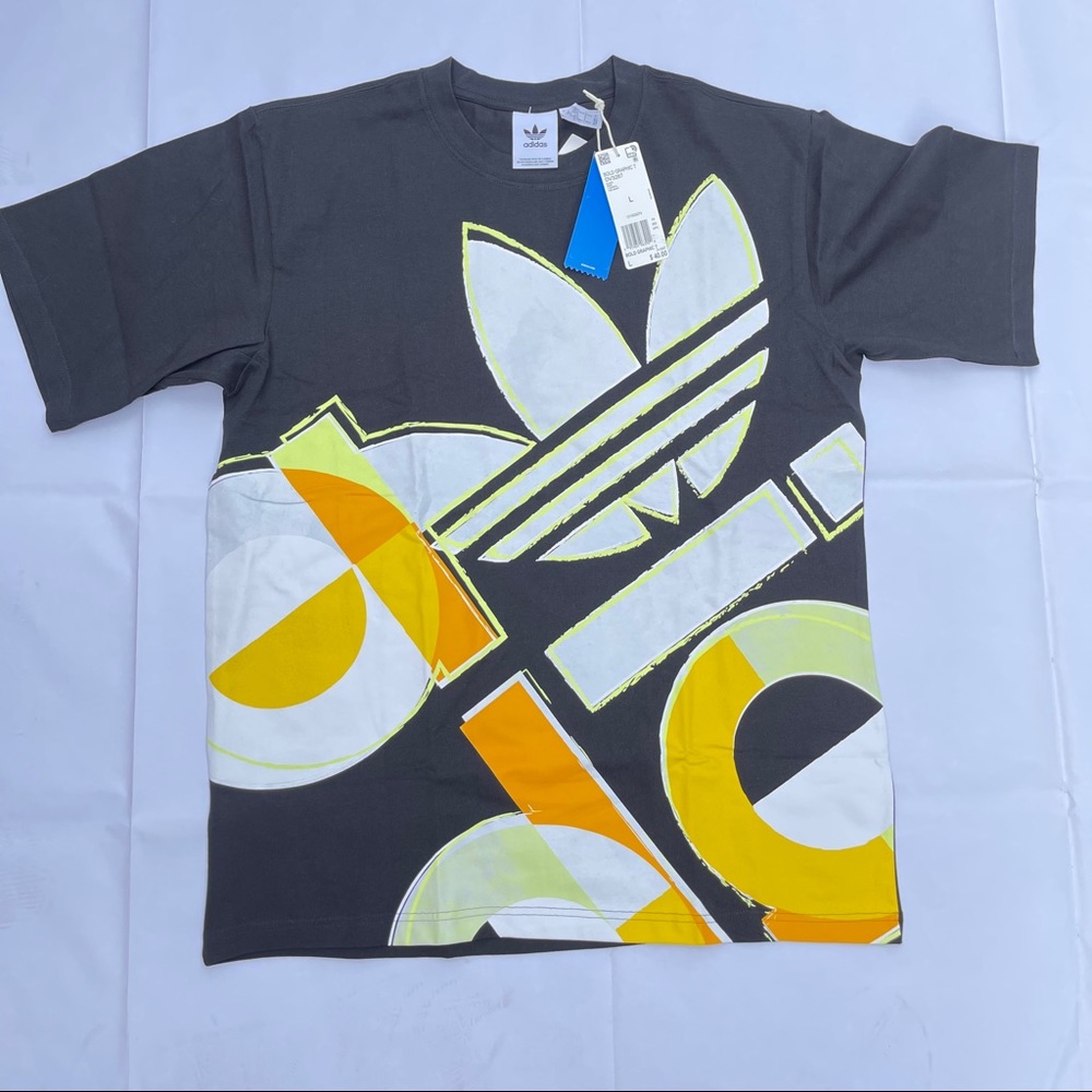 Adidas Originals Bold Graphic Treefoil Tee Shirt